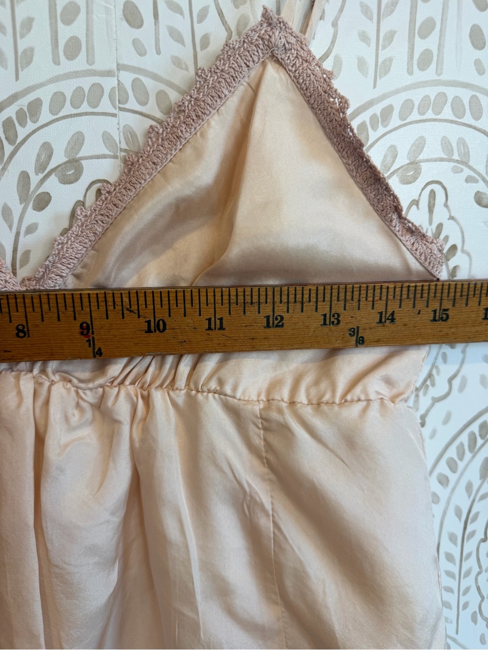 Gold Hawk NWT 100% Silk Teddy Cami Camisole NWT size Small rose petal - Picture 8 of 9